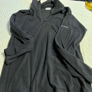 Columbia Black Pullover Fleece